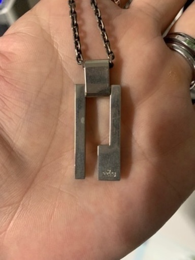 GUCCI、アクセサリートップ
