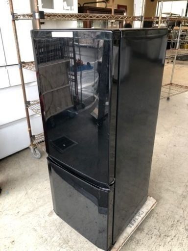 市内配送無料　三菱電機 MITSUBISHI ELECTRIC MR-P15Y-B [冷蔵庫 Pシリーズ （146L・右開き） サファイアブラック]