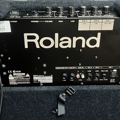 Roland 3CHキーボードアンプ KC-60