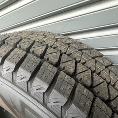 225/60R18 DMV3 ブリヂストン 2022年製造年