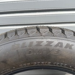225/60R18 DMV3 ブリヂストン 2022年製造年