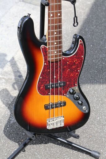 FENDER ( フェンダー ) / Made in Japan Heritage 60s Jazz Bass 3-Color Sunburst