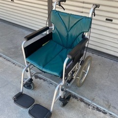 値下げ25,000円→9,800円で‼️カワムラ　介助式車椅子　...