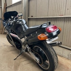 【ネット決済】カワサキ　zzr1100 D型