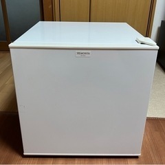 小型冷蔵庫 50L 1ドア