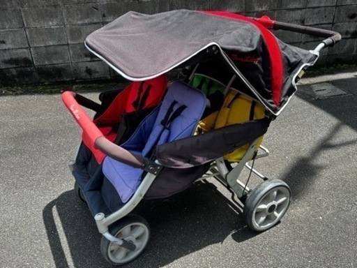 4人乗り familidoo ベビーカー お散歩カー