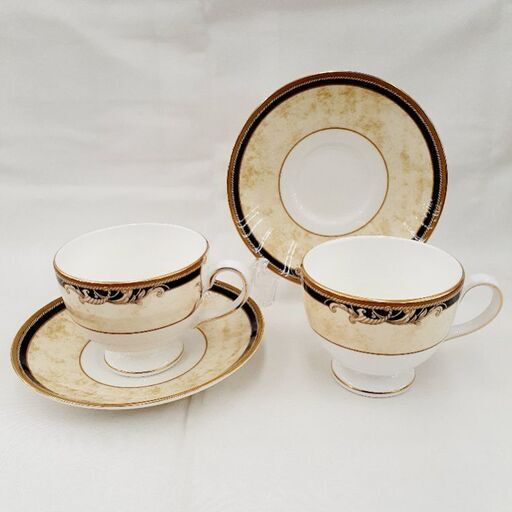 ★ジモティー割引有★ WEDGEWOOD コーヌコピア ティーカップ\u0026ソーサー(リー)ペア 珈琲\u0026紅茶兼用 2客セット 未使用品