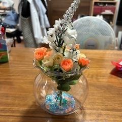 新登場ダイソーの金魚鉢で作った造花No.1