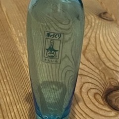 北海道　小樽　北一硝子　マリンブルー　可愛い　花瓶　一輪挿し