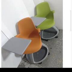 オフィスチェア　テーブル付きチェア　ミーティングチェア　スチールケース　ノード