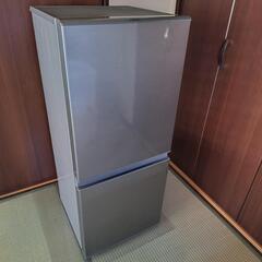 2020年製造　冷蔵庫AQUA126L　冷蔵マット付き