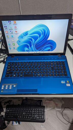 6ヶ月保証（Windows 11+Office2021年）LENOVO　Z570　BLUE