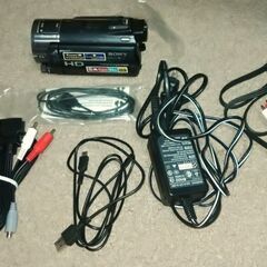 ［美品］SONY HDR-CX550V　ビデオカメラと付属品