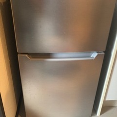 冷凍冷蔵庫　2020年製　87L