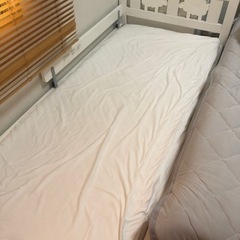 IKEAの子ども用ベッド