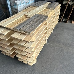 フィンランド製輸入パレット、木材譲ります