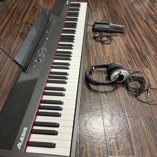 電子ピアノ　ペダル+ヘッドホンセット フルサイズ88鍵盤