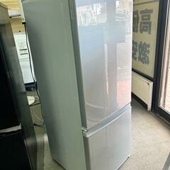 １７年製　美品　SHARP　ノンフロン冷凍冷蔵庫　SJ-D17C...