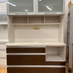 川崎】ネバーランド《本日2月24日店頭 新着商品♪♪》大型食器棚 