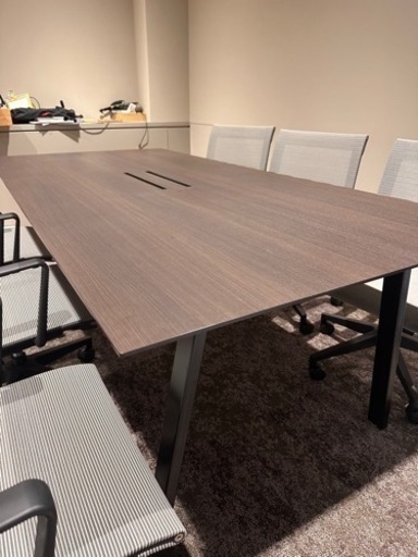 新品オフィステーブル！