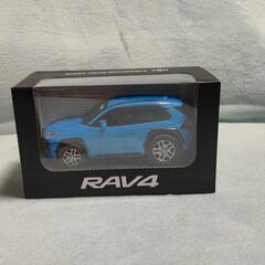 トヨタ RAV4 プルバックカー