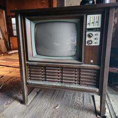 ジャンク品　　テレビ　ビクター　ビジョン