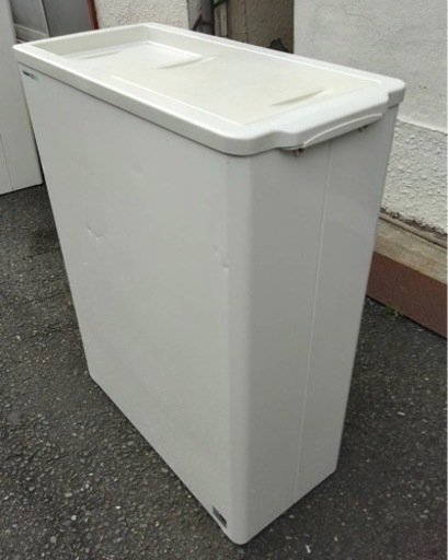 動確済み】Panasonic 冷凍ストッカー SCR-S66 62L 冷凍庫 縦型