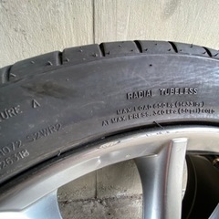 スバルレガシィ純正18インチタイヤとホイール