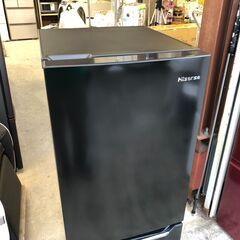 【動作保証あり】Hisense ハイセンス 2020年 HR-D15CB 150L 2ドア 冷凍冷蔵庫【管理KRR522】
