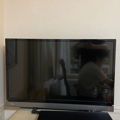 ★REGZA★東芝　液晶カラーテレビ　32V30