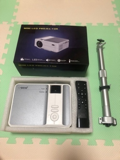 [受渡予定者設定済]ホームプロジェクター