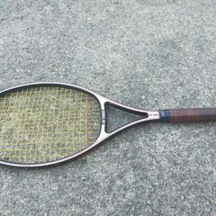 YONEX ヨネックスR-22　テニスラケット