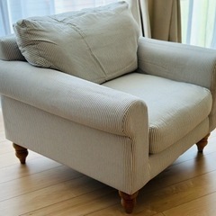 一人用　布張りのソファ　大きめのサイズ　BAUHAUSアメリカ製