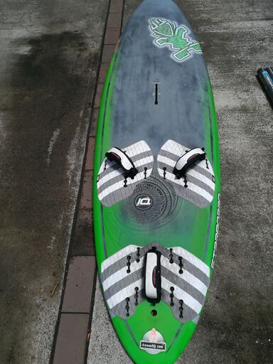 ウインドサーフィン フリーライド ボード STARBOARD ATOM IQ 100 