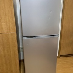 【ネット決済】[再お値下げ]冷蔵庫2015年製　AQUA  137L 