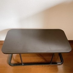 黒テーブル