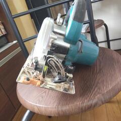 充電式丸ノコ18Ｖ  HS631D