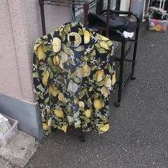 HM？　レモン柄シャツ　Lサイズ