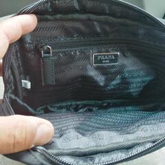 プラダ　バック