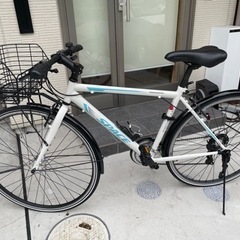 ★中古格安美品　 PROGEAR 700c スペース オートライト 新品価格47,300 円　C.Dream 取りに来る方　防犯登録ok らくらくオートライト