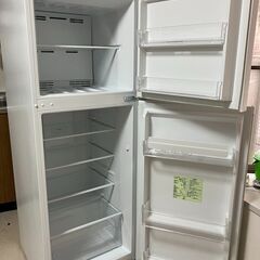 2021 - 2ドア冷凍冷蔵庫 (236L・右開き) ホワイト ...
