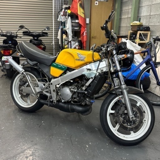 【激安セール中‼️】希少NSR250R‼️ネイキッド仕様✨爆速‼️キック1発‼️MC18✨実働書類あり✨自賠責令和10年5月✨