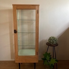 古道具　ガラス棚