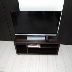 REGZA32型とテレビ台