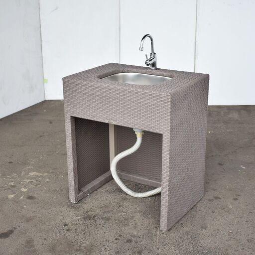 【ヤ取終了4/4】≪zyt1033ジ≫ PASIO COLORS テラス用 1槽シンク 水栓付き 屋外用 リゾート/アジアン家具/園芸/屋上 TOTO/水栓/TL155AFR 50611-10+