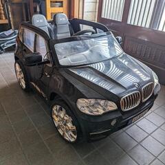 BMW ペダルカー　トイザらス
