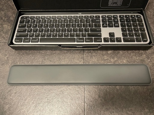 【美品】Logicool MX Keys for Mac＆専用パームレスト