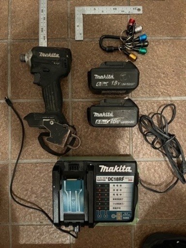 インパクトドライバー18V（Makita）その他セット売ります