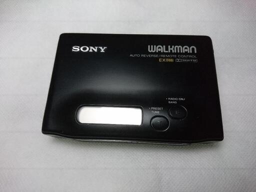 SONY　カセットテープ用ウォークマン　WM-FX85（ジャンク）