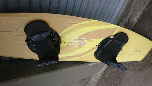 ウェイクボード Stinger Boards お届け可能 ウェイクボード Stinger Boards お届け可能